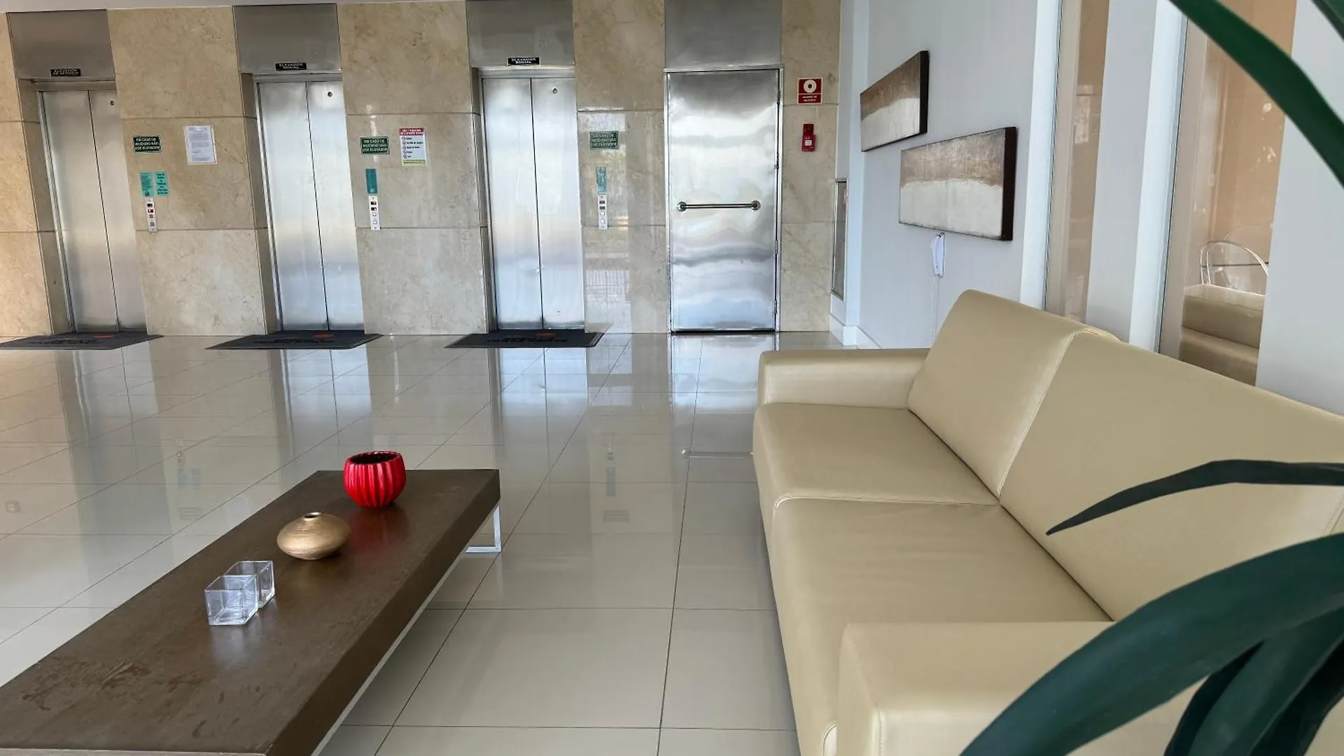 Allmar Flats - Apartamentos Frente Mar - Beach Village Fortaleza  Brazílie